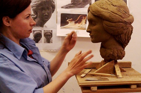 Modelování busty, kurz sochařství výtvarný ateliér Montmartre
